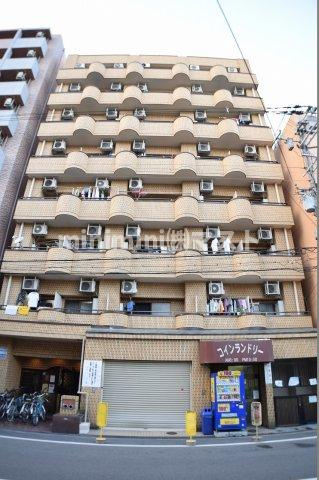 クローバー・メゾン戎の外観