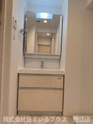 プレジオ城東の独立洗面台