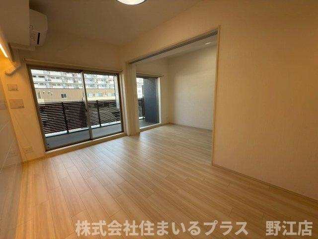 プレジオ城東の居間・リビング