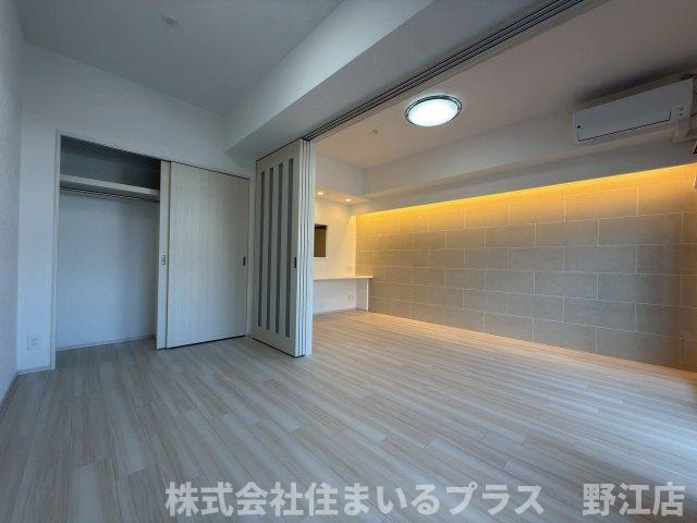 プレジオ城東の洋室