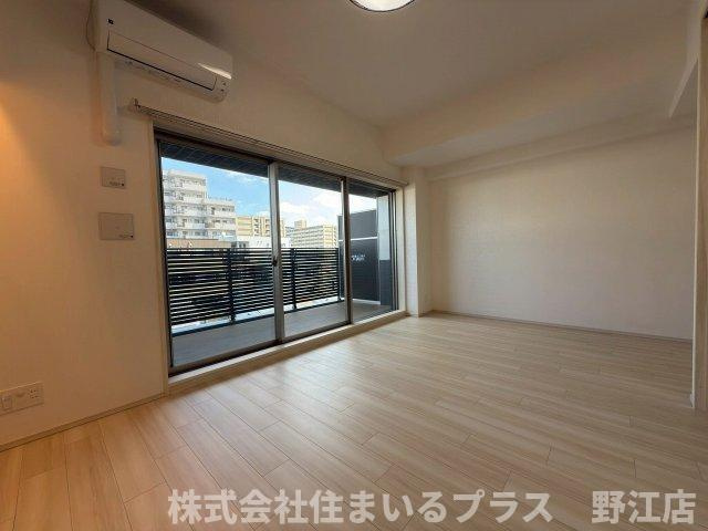 プレジオ城東の居間・リビング