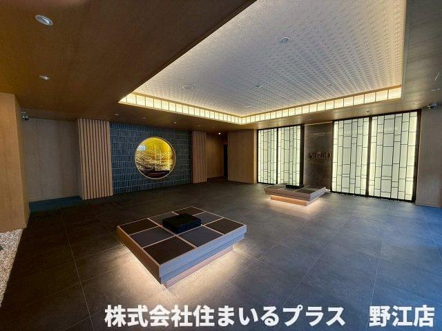 プレジオ城東のロビー