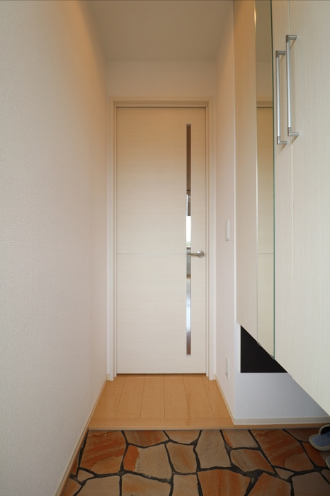 Aznable Aの玄関|※別のお部屋の参考写真です