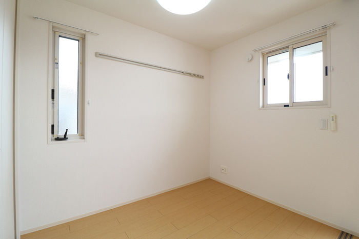Aznable Aの洋室|※別のお部屋の参考写真です