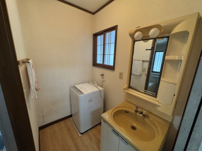 【洗面所】 | 大里郡寄居町富田　中古住宅
