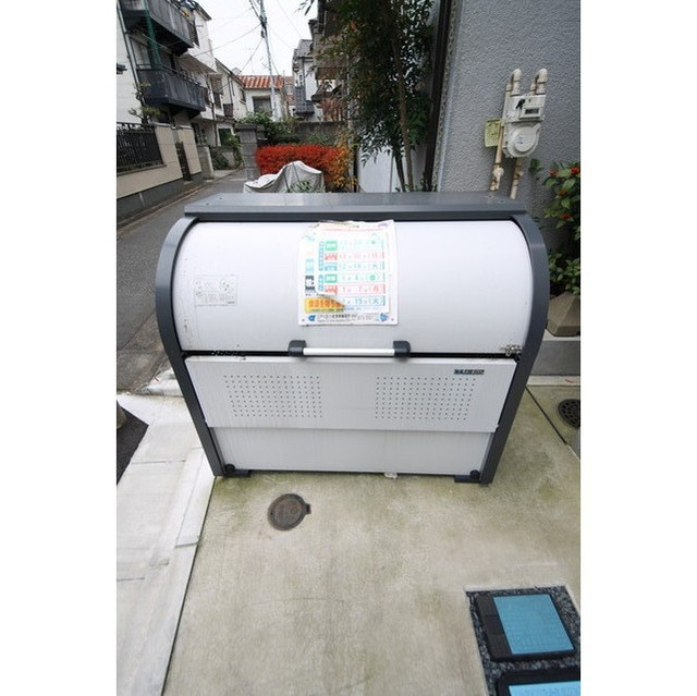 スカイブレスのその他共用部分|敷地内ゴミ置場です。