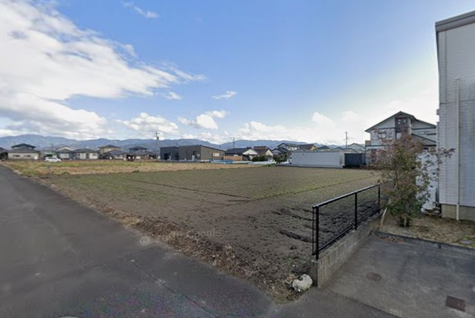北諸県郡三股町大字樺山の売地の外観