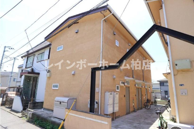 フルリノベーション！清潔感のあるお部屋で新生活♪の外観|物件の外観です