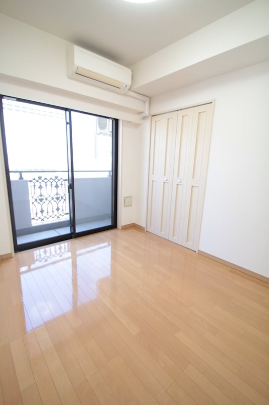 横浜市西区桜木町５丁目の賃貸マンション