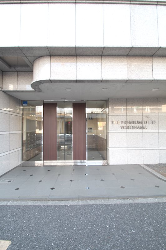 横浜市西区桜木町５丁目の賃貸マンションの外観