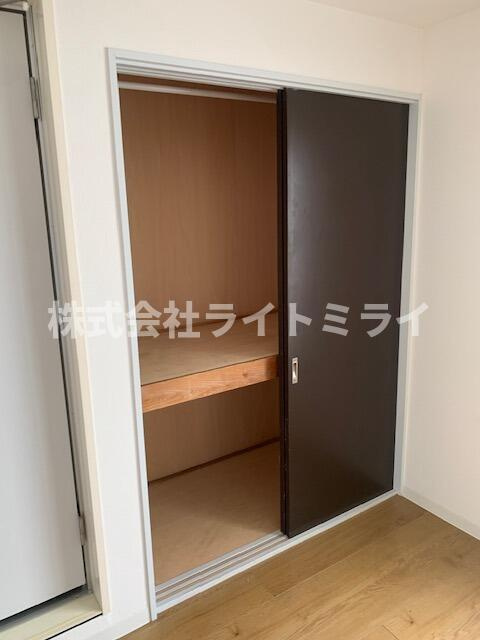 アーバン関沢の収納