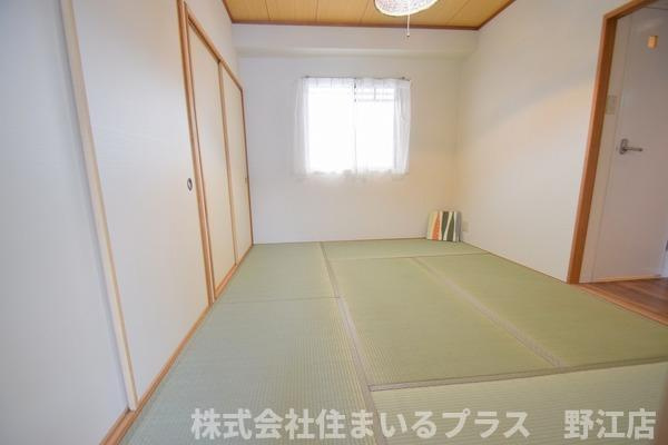 Owlet諸口の和室
