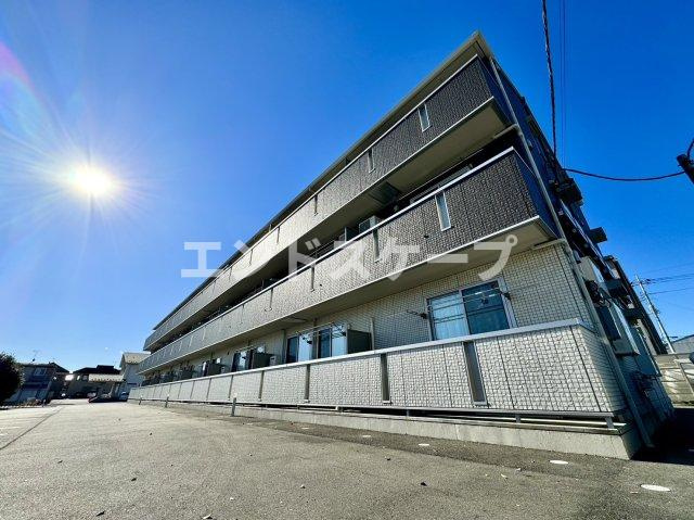 エメラルドグリーンの外観|高崎、前橋、伊勢崎エリアのお部屋探しはエンドスケープまで！お客様の理想お聞かせ下さい♪