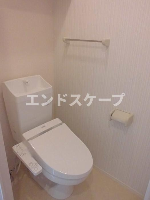 エメラルドグリーンのトイレ|高崎、前橋、伊勢崎エリアのお部屋探しはエンドスケープまで！お客様の理想お聞かせ下さい♪