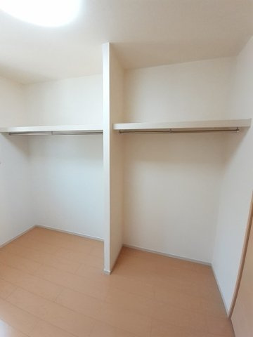 オリーブの収納|収納のためのスペースです