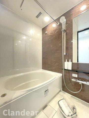 白鳥ダイヤモンドマンションの浴室|ドキドキの新生活も、安心してスタート。ぴったりの住まいを見つけませんか？クランディアが一緒に住まい選びをサポートします‼　まずは、お気軽にお問合せください　＃クランディア