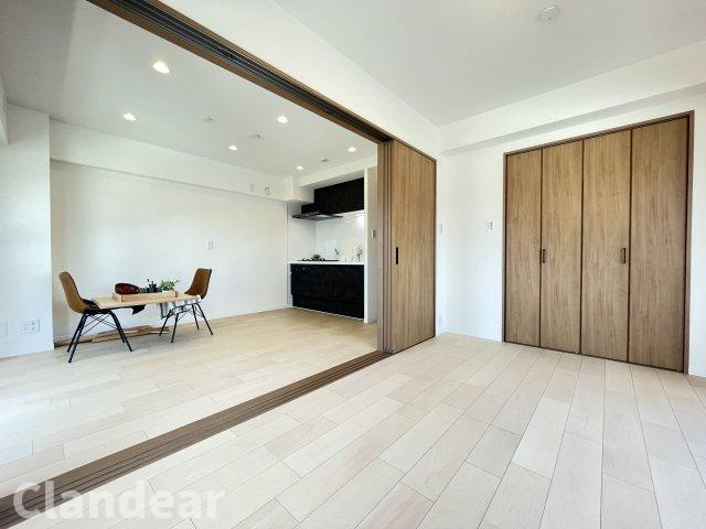 白鳥ダイヤモンドマンションの寝室|ドキドキの新生活も、安心してスタート。ぴったりの住まいを見つけませんか？クランディアが一緒に住まい選びをサポートします‼　まずは、お気軽にお問合せください　＃クランディア