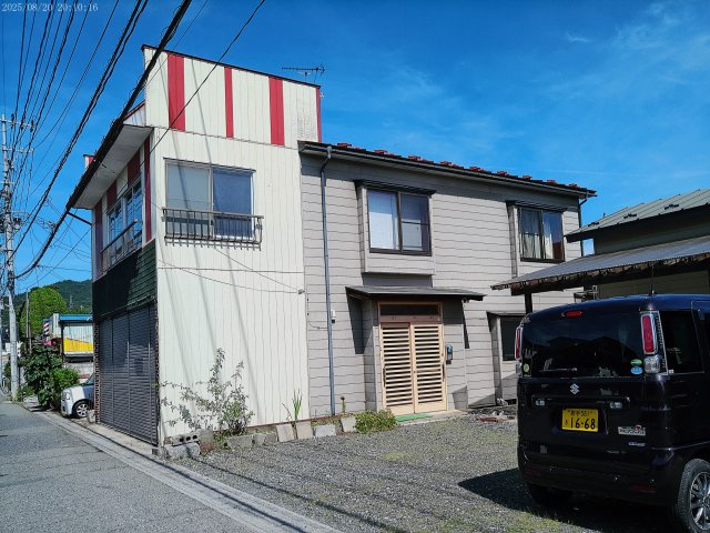 遠野市早瀬町１丁目の一戸建ての外観