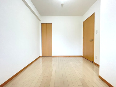 【寝室】 | Minoo Hills
