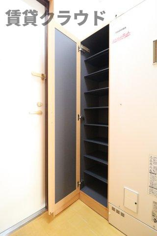 EL SURの収納|収納のためのスペースです
