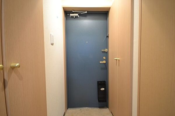 KDXレジデンス門前仲町の玄関