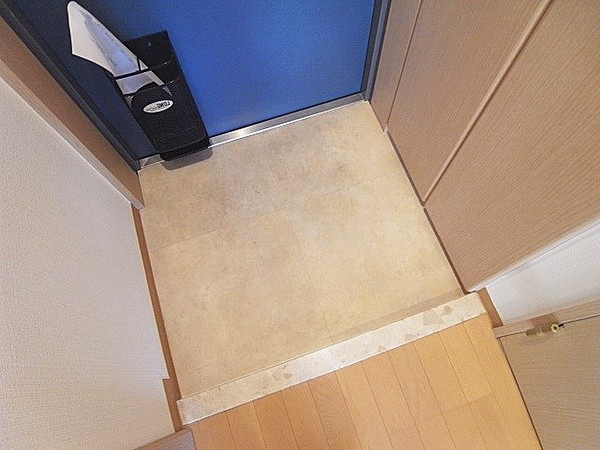 KDXレジデンス門前仲町の玄関