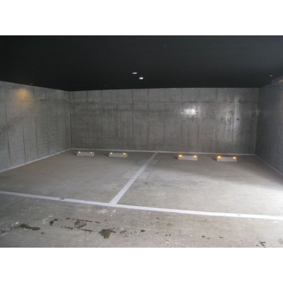 【駐車場】GLASS山鼻EAST