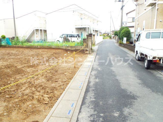 【前面道路含む現地写真】 | 久喜市菖蒲町三箇　土地