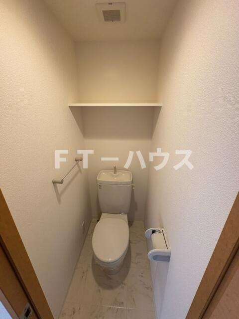 クオーレプロバンス南行徳Ⅱ（Ｆ－０５８）のトイレ