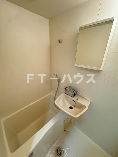 クオーレプロバンス南行徳Ⅱ（Ｆ－０５８）の浴室