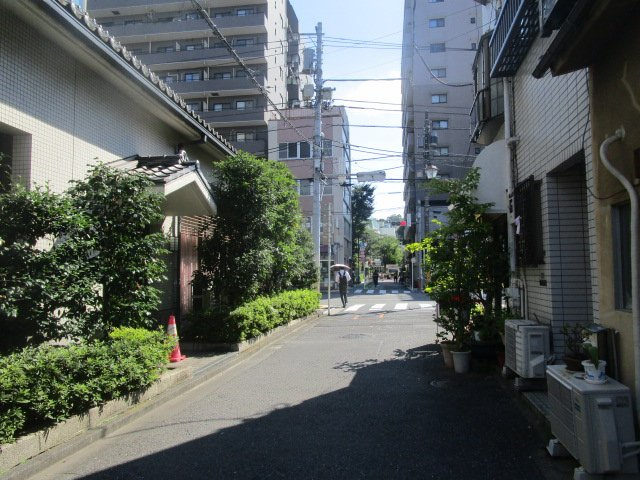 文京区根津２丁目の店舗事務所