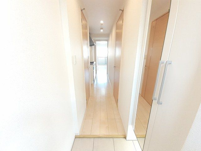 アシストみなと元町の玄関