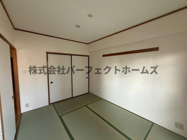 グランドヴィラ香里の和室|きれいな和室です