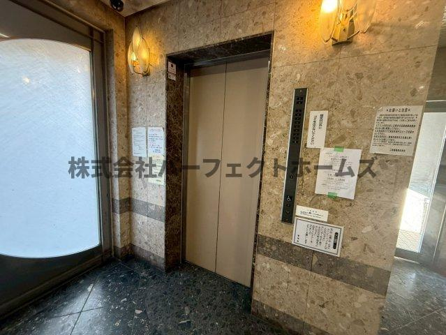 グランドヴィラ香里のその他共用部分|エレベーター