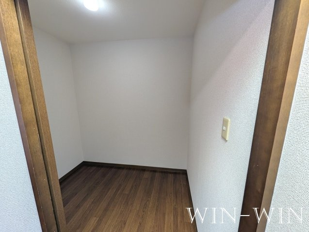 フリーダムコート 弐番館の収納