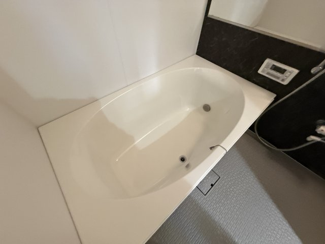 グランデージ池田栄本町の浴室