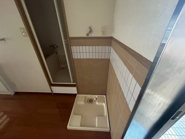マルイハイビスカスの玄関