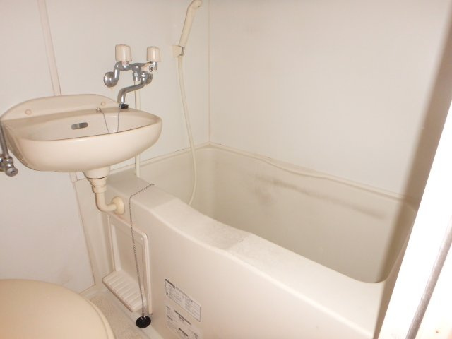 ユナイトステージ元住吉壱番館の浴室|他のお部屋の参考写真となります。