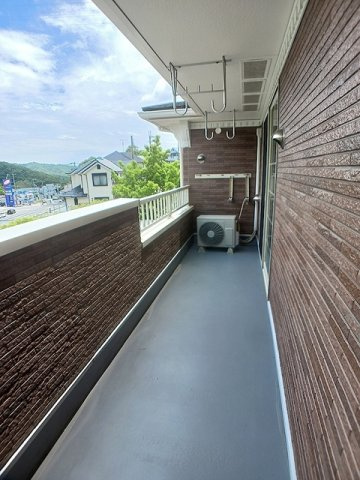 エムズ　ハウスのバルコニー|お洗濯にも便利なバルコニー付き