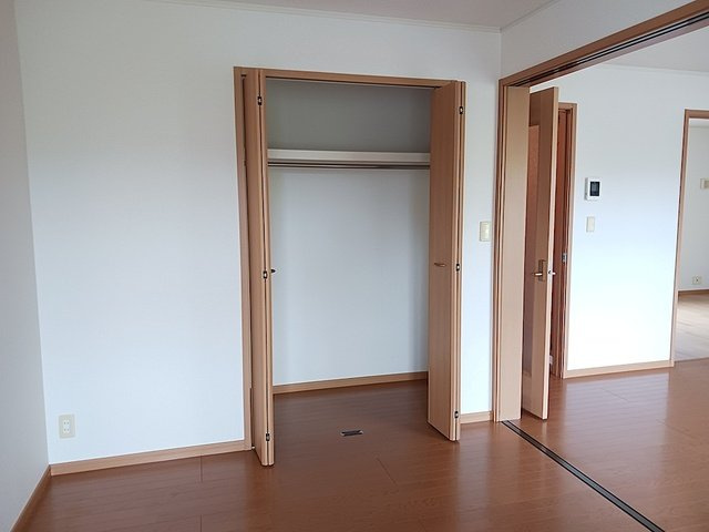 エムズ　ハウスの収納|大きなものも収納できそうです