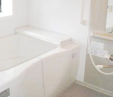 Ｍａｉｓｏｎ・Ｄｅ・Ｆｏｎｔａｉｎｅ(メゾンドフォンテーヌ)の浴室