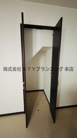仲介手数料0円！アプトルーナ215の収納