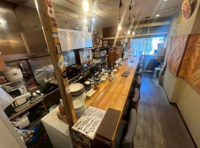 横浜市南区六ツ川１丁目の店舗一部の内装
