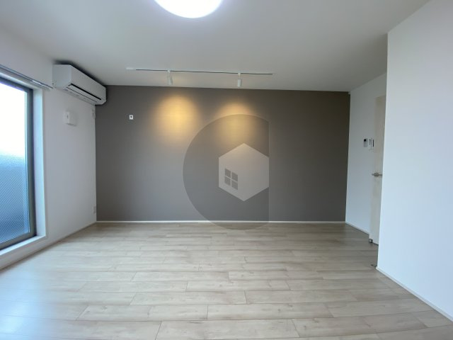 フジパレス小阪2番館の洋室