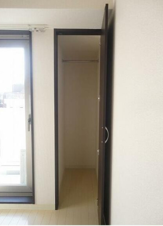 ファーストプレイス菊川の収納