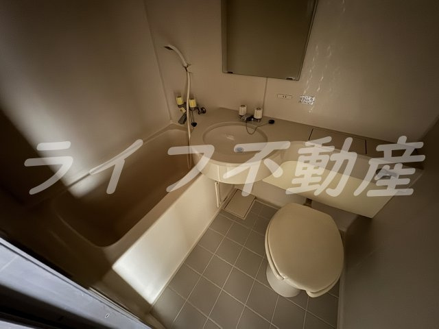 ドゥ・クレサンテームの浴室|日々の暮らしに欠かせないお風呂です