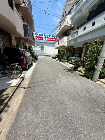 城東区東中浜８丁目中古戸建の前面道路含む現地写真