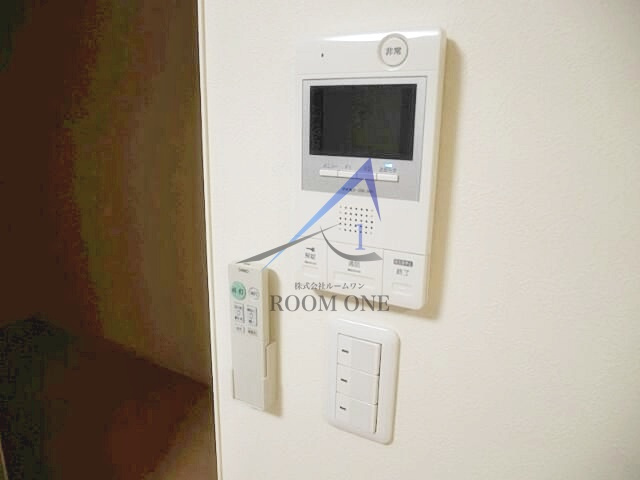 オトアⅡのセキュリティ|モニター付きインターホンです。