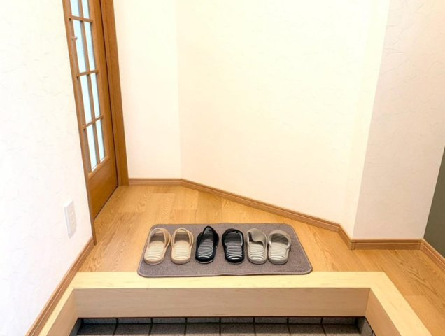 新甲陽町の玄関