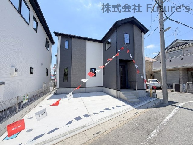 三郷市戸ケ崎1丁目　新築戸建　全4棟　1号棟の外観|小学校・幼稚園が近く子育て世帯にオススメの立地